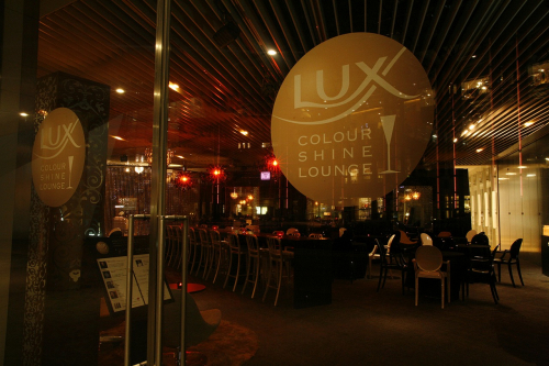 2007-4_LUX LOUNGE_thum