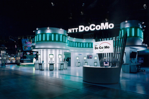 2003-1_NTT DoCoMo_thum